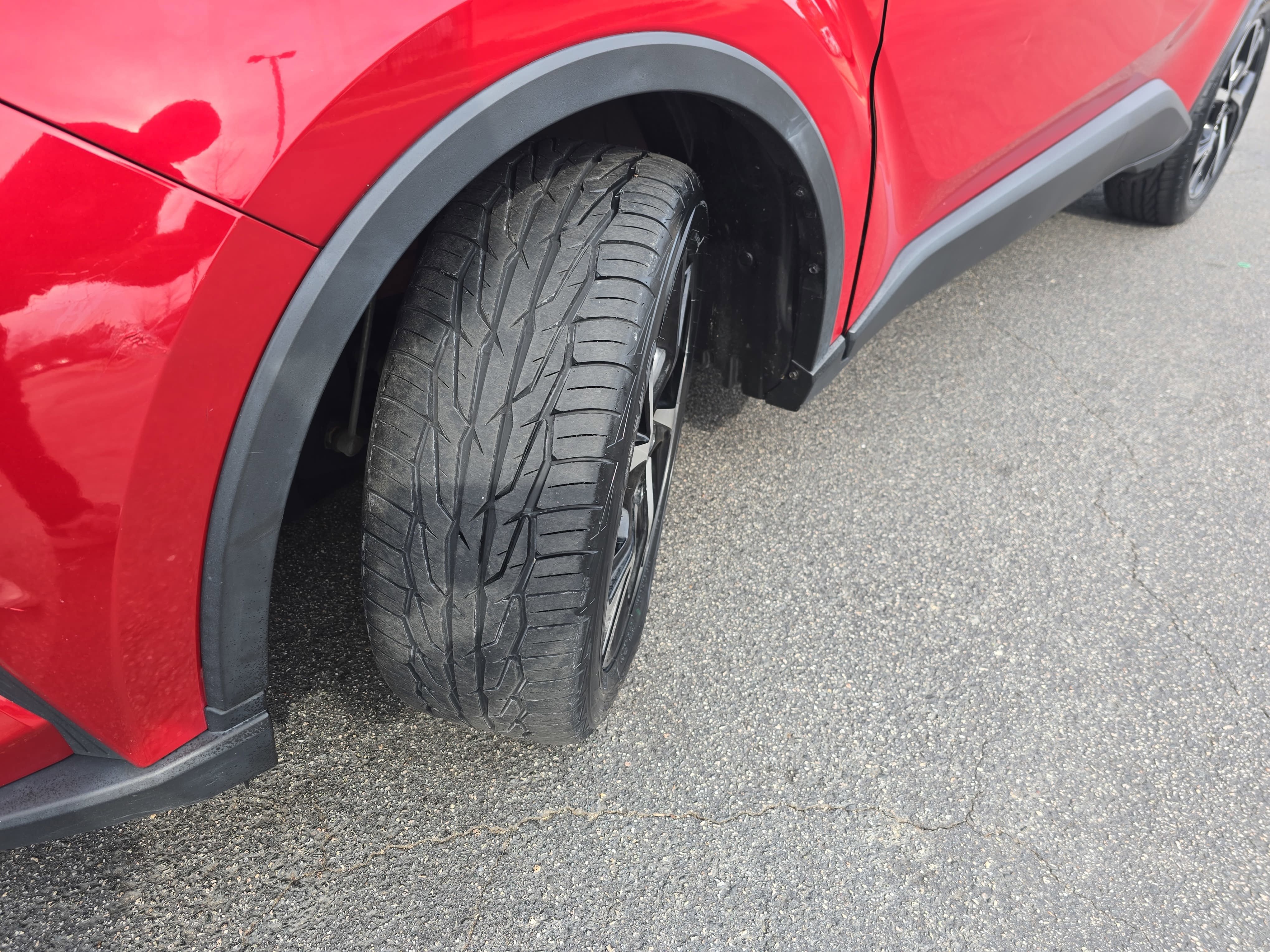 2021 Toyota C-HR XLE