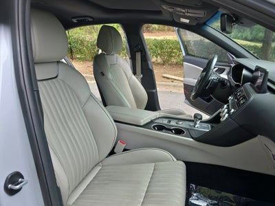 2022 Genesis G70 2.0T