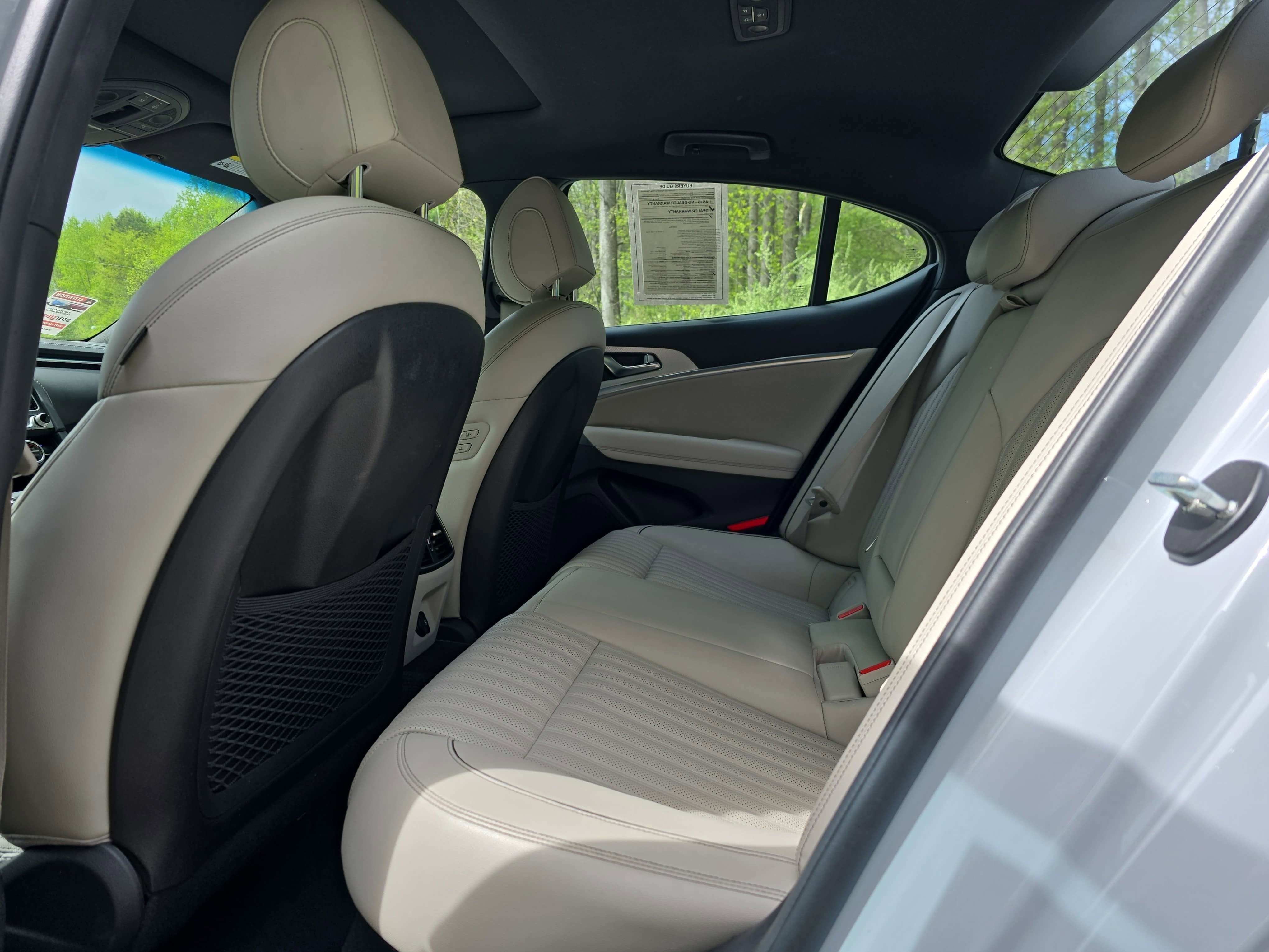 2022 Genesis G70 2.0T