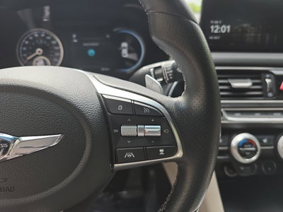 2022 Genesis G70 2.0T