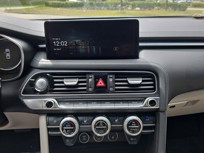 2022 Genesis G70 2.0T