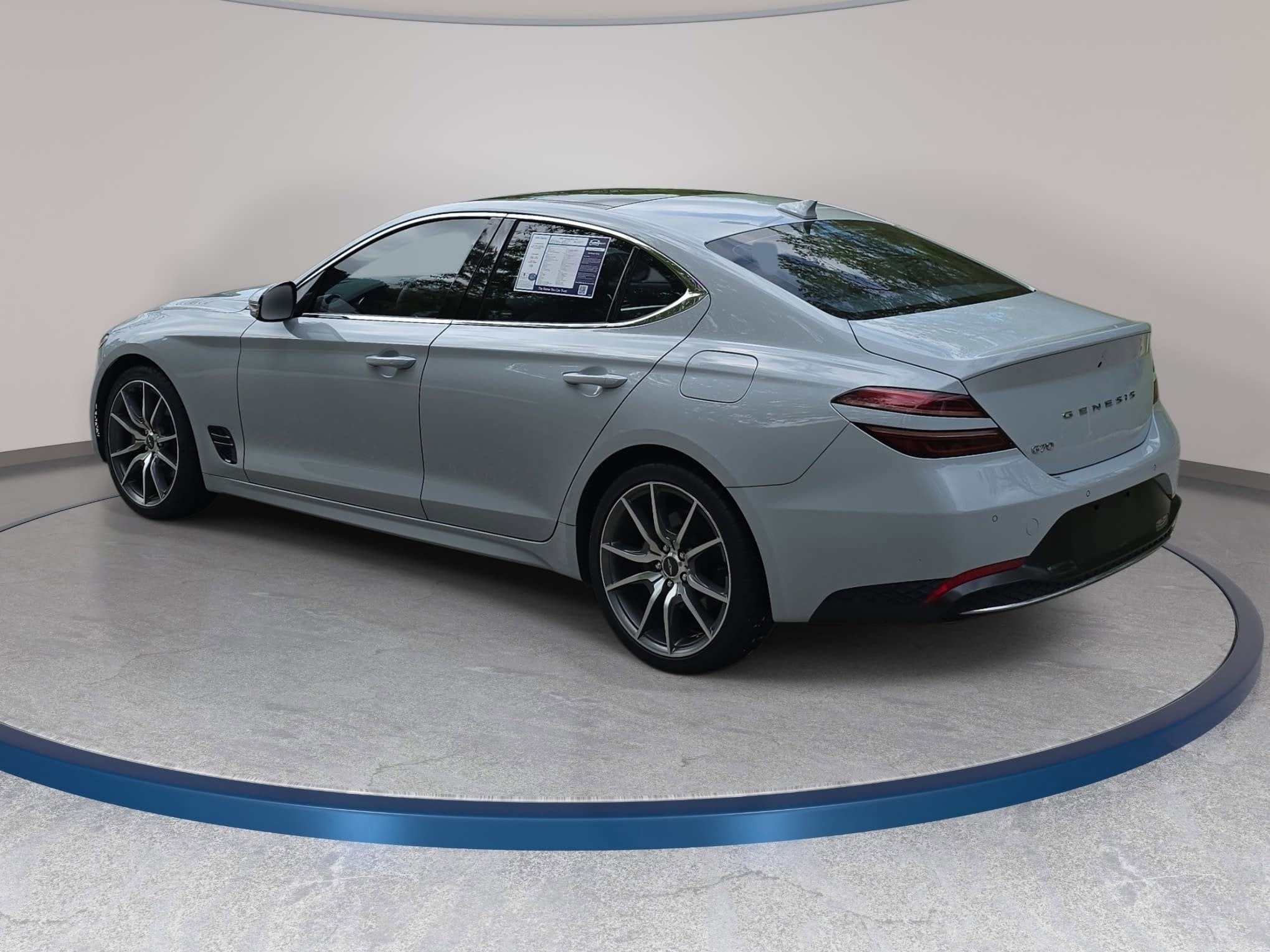 2022 Genesis G70 2.0T