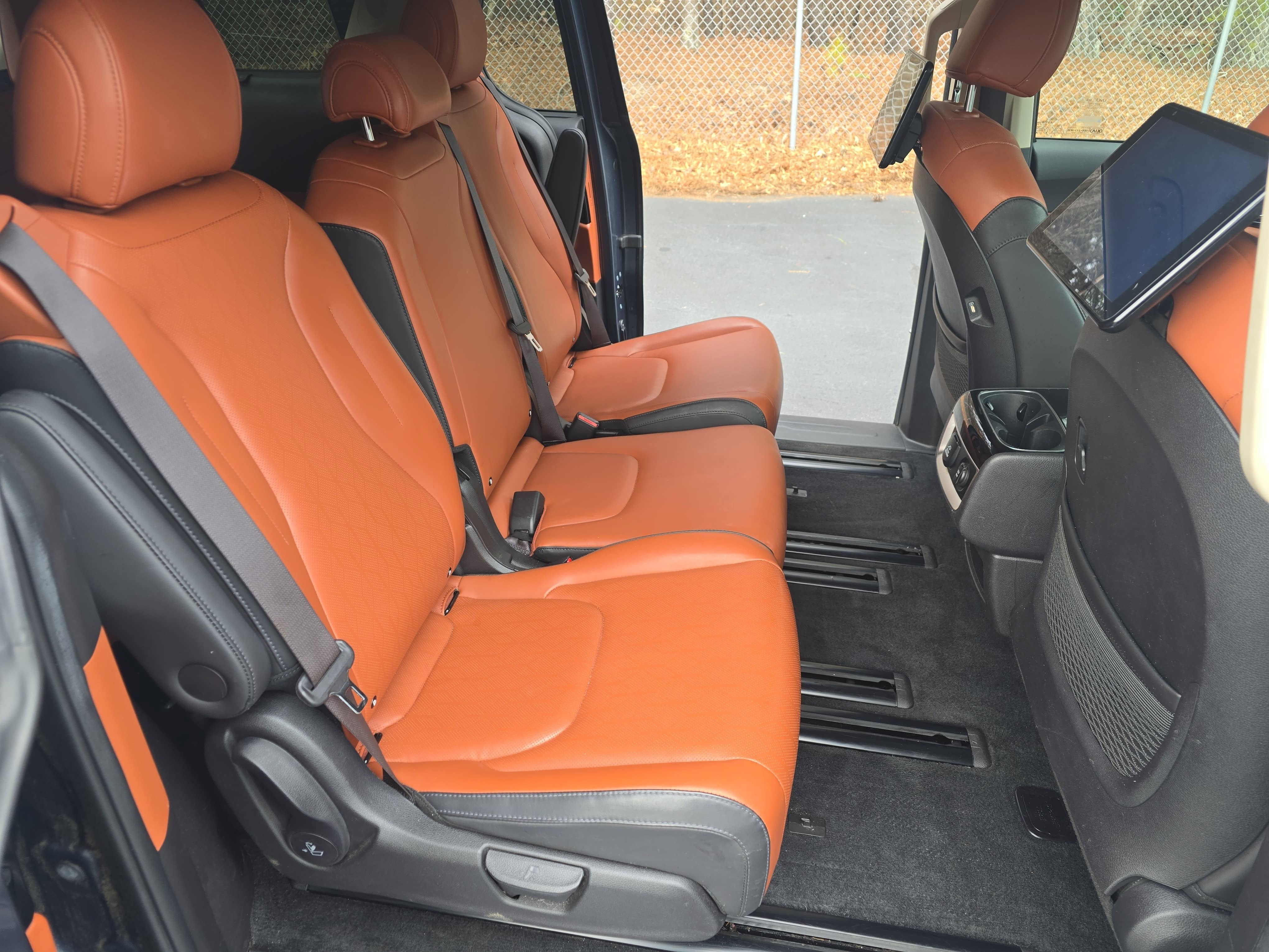 2022 Kia Carnival SX