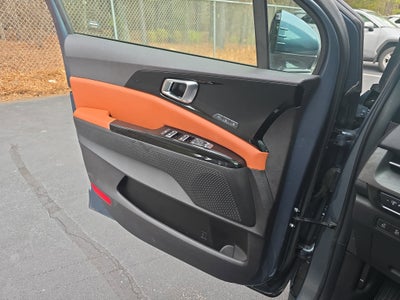 2022 Kia Carnival SX