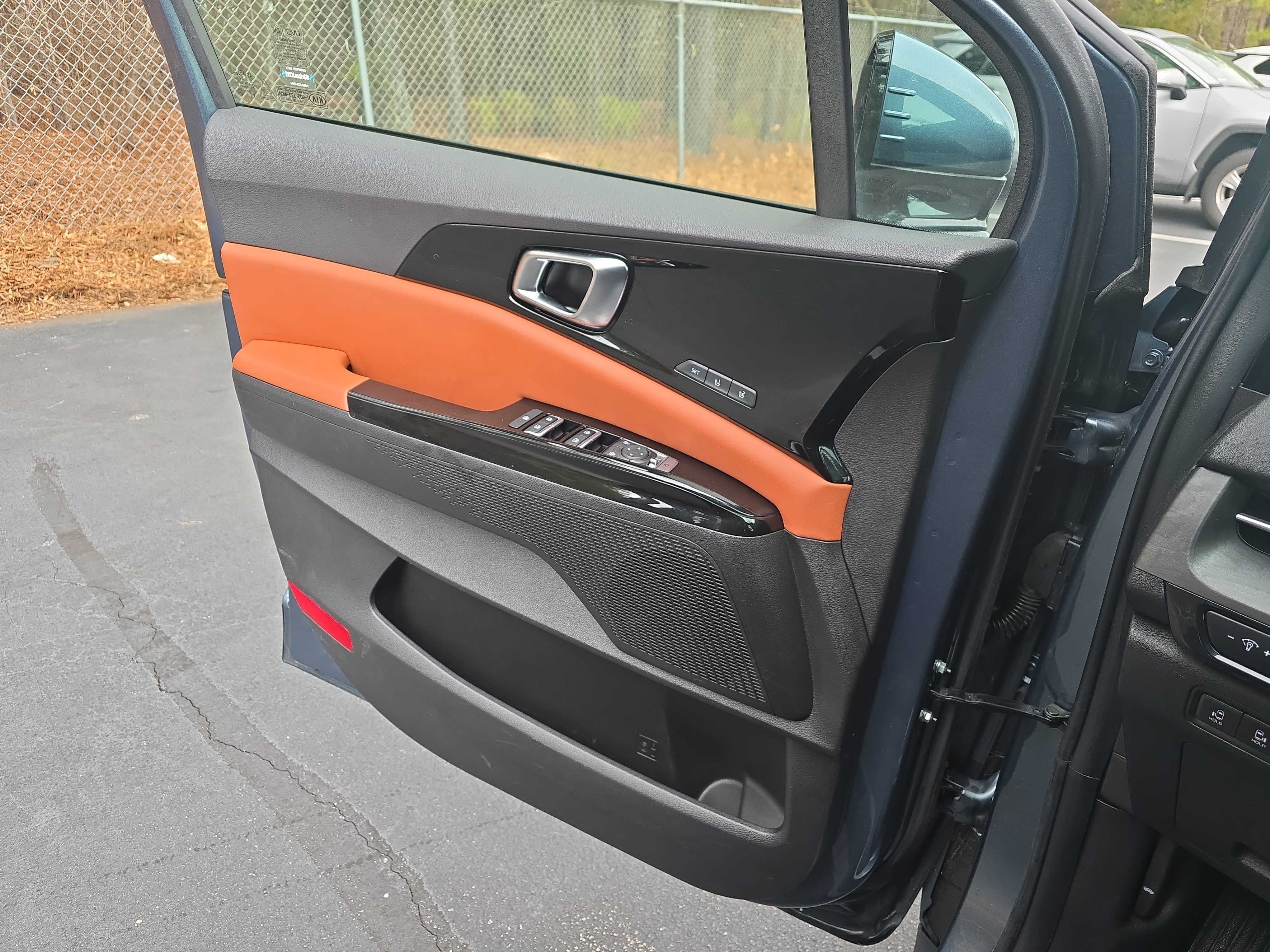 2022 Kia Carnival SX