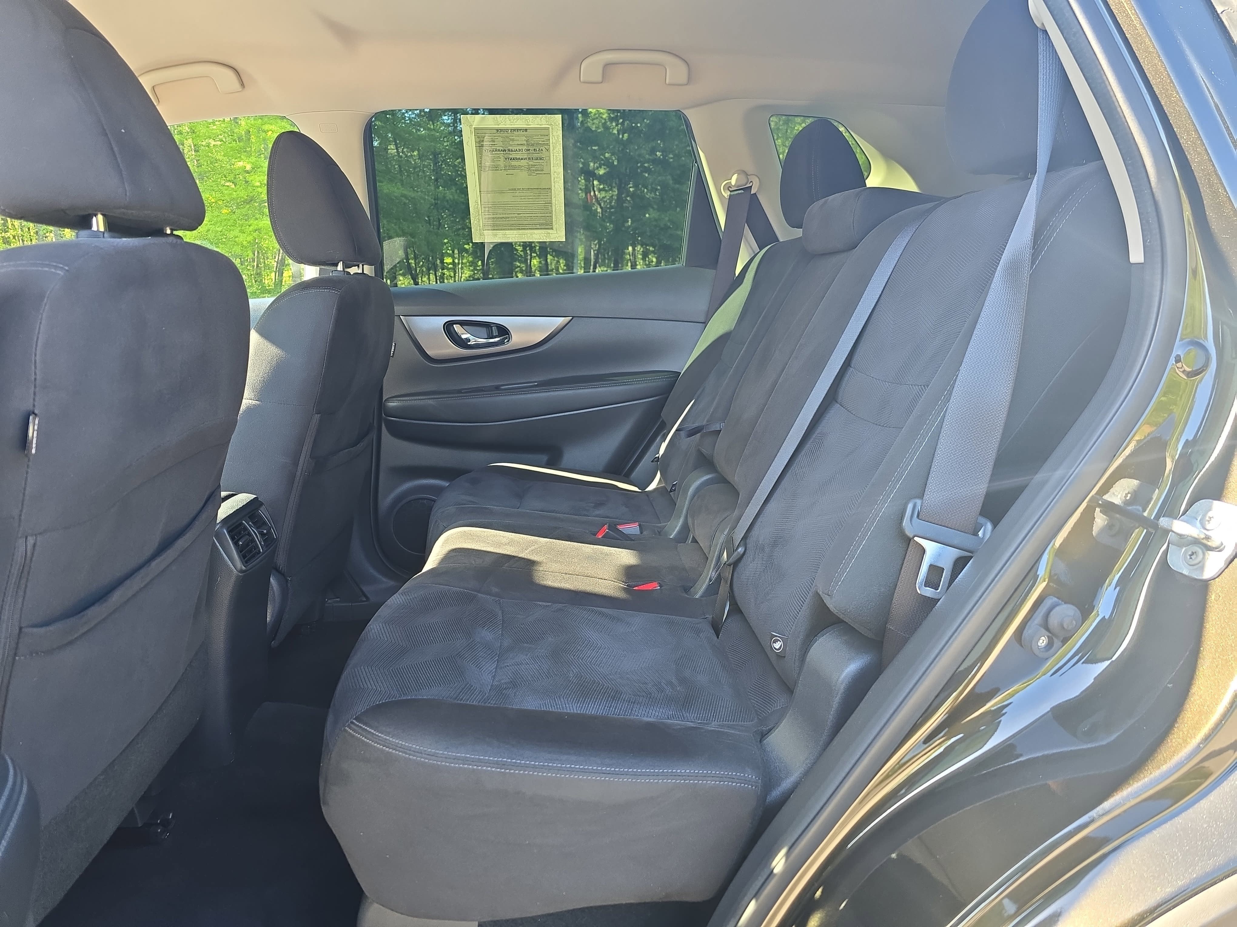 2015 Nissan Rogue SV