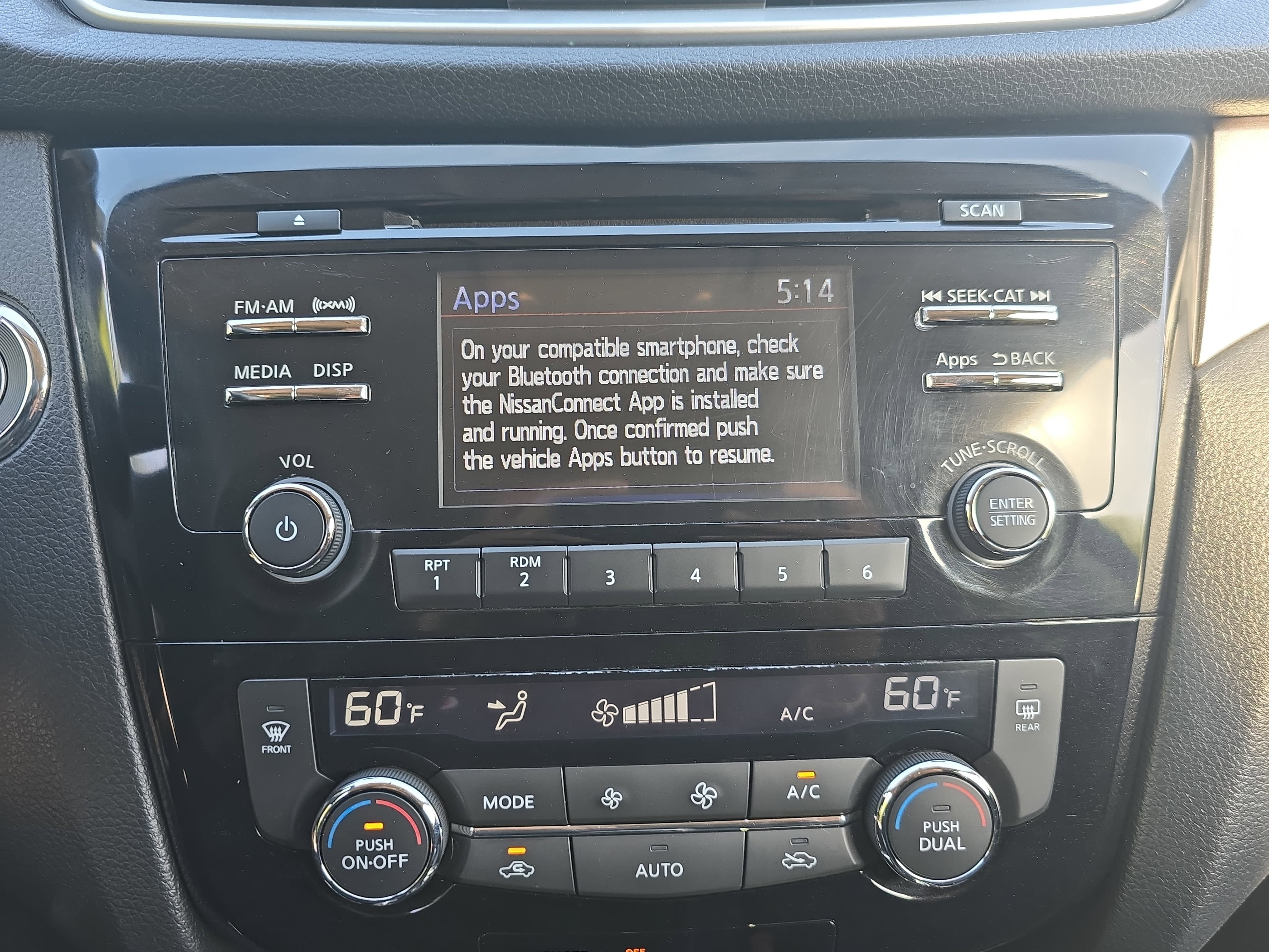 2015 Nissan Rogue SV