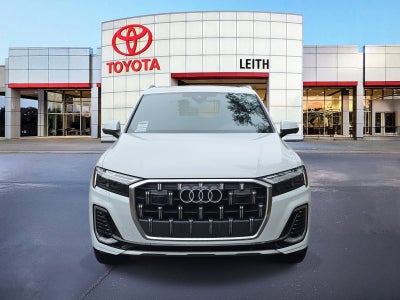 2025 Audi Q7 Premium