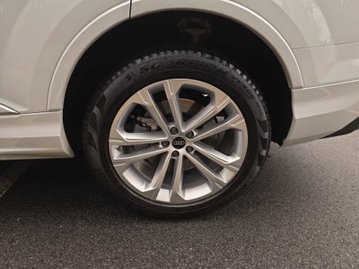 2025 Audi Q7 Premium