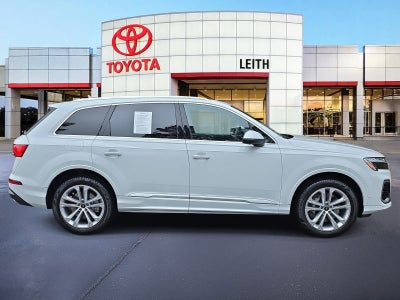 2025 Audi Q7 Premium