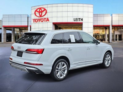 2025 Audi Q7 Premium