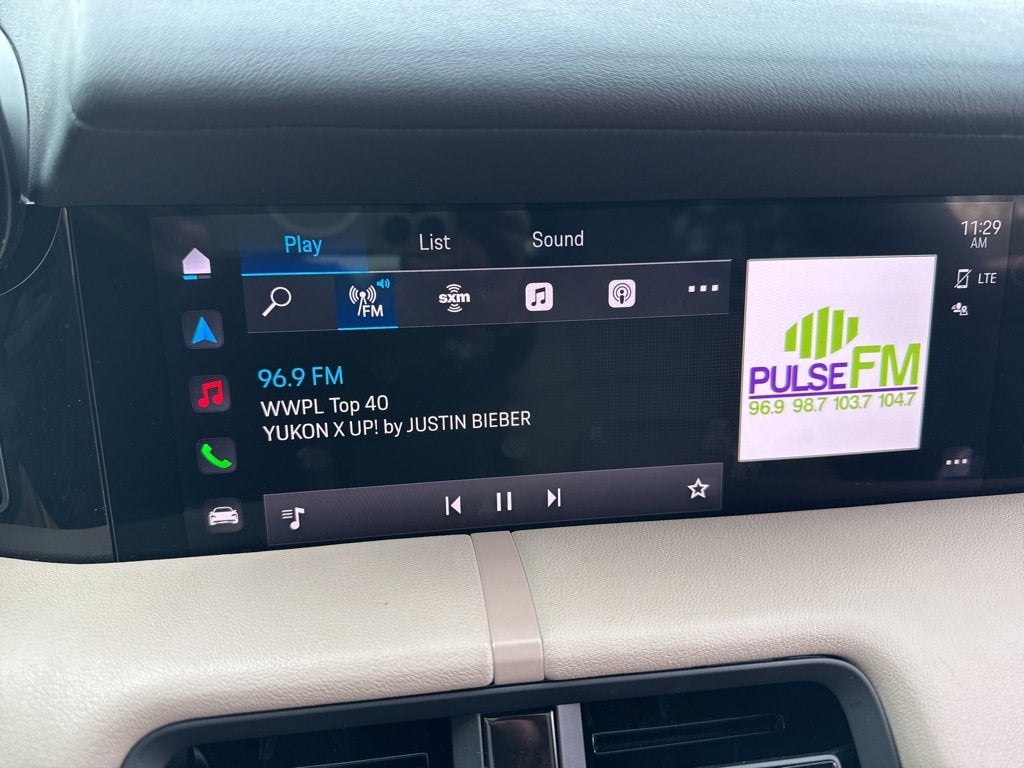 2021 Porsche Taycan Base