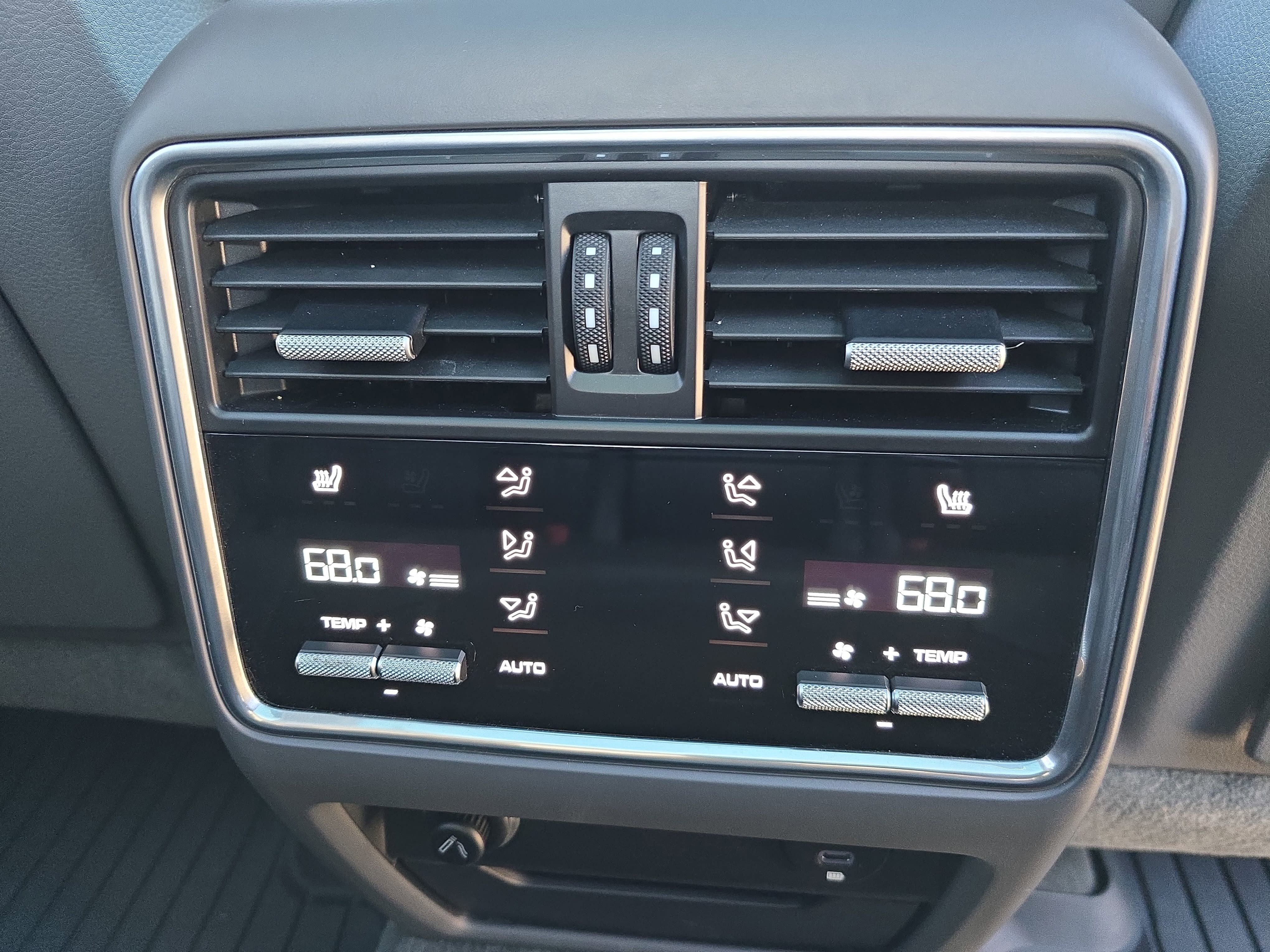 2020 Porsche Cayenne Base