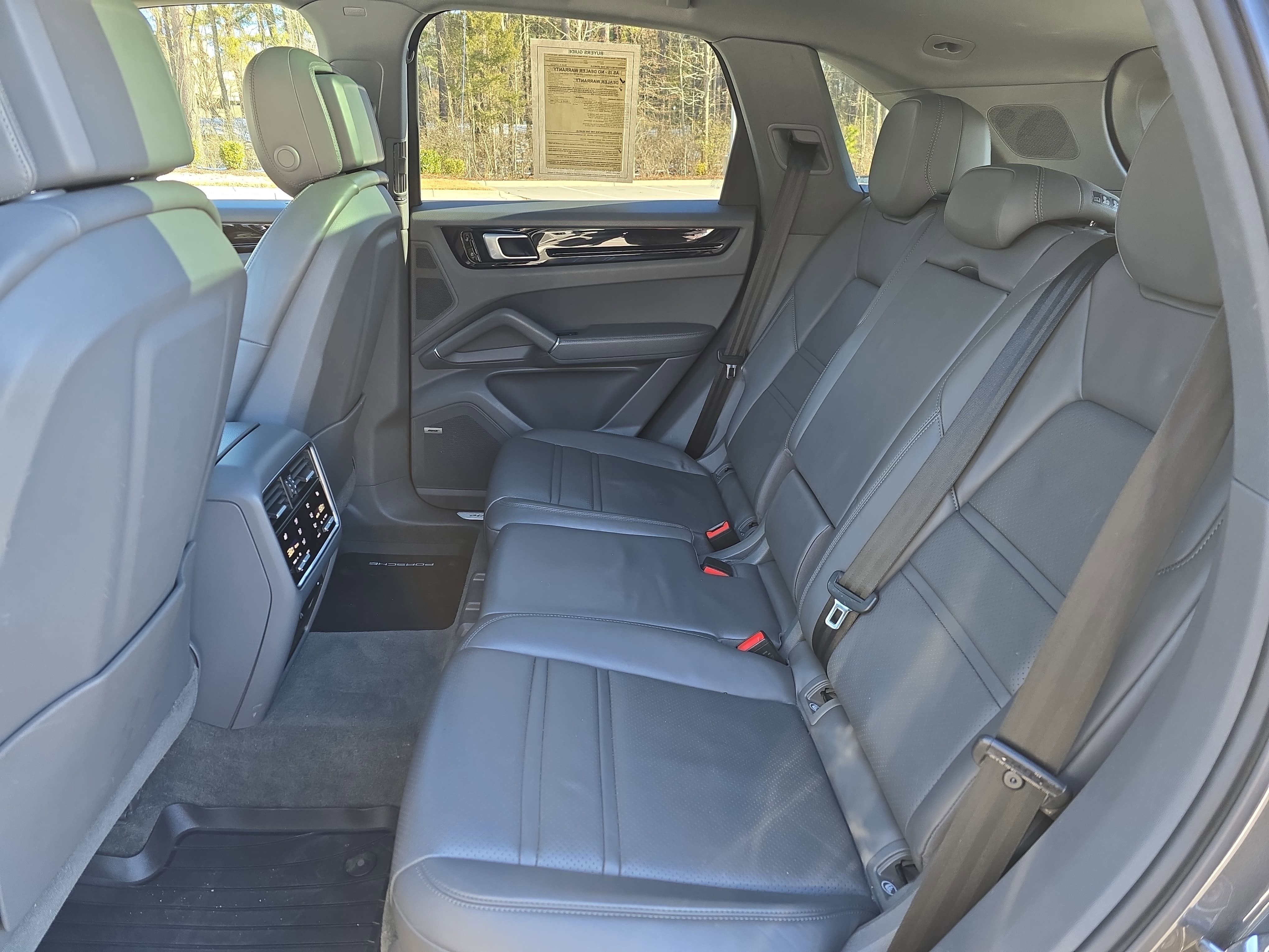 2020 Porsche Cayenne Base