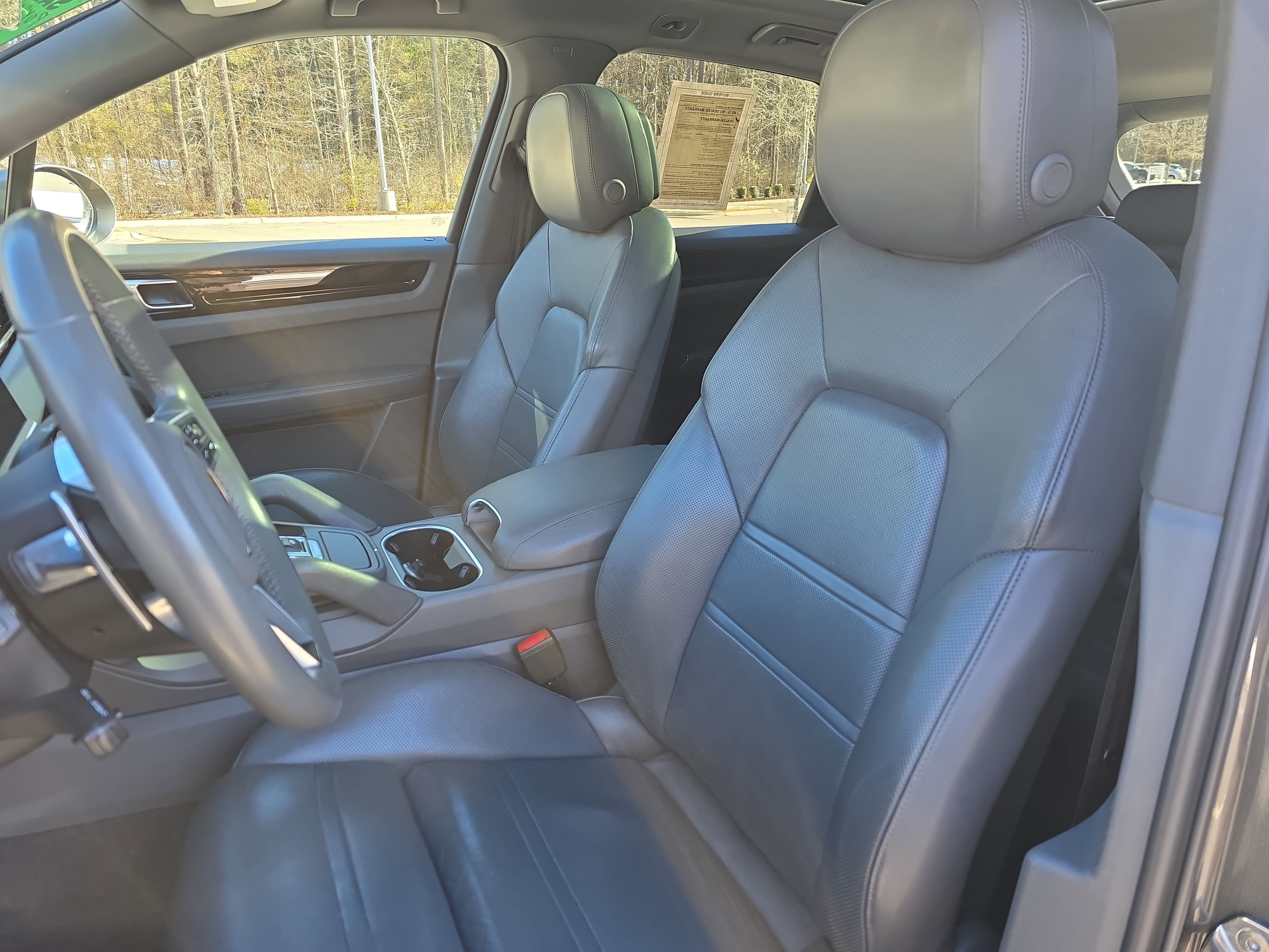 2020 Porsche Cayenne Base