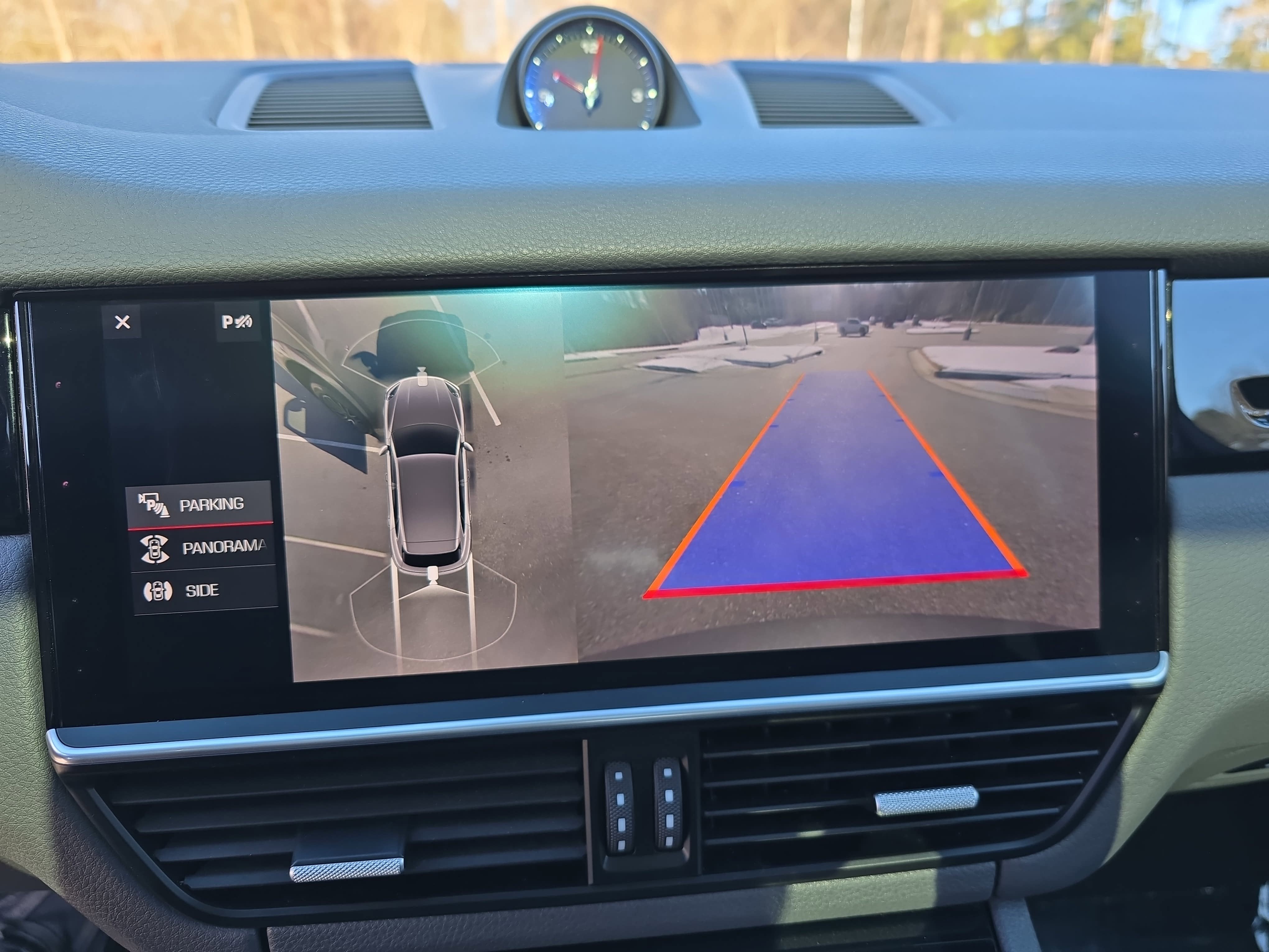 2020 Porsche Cayenne Base