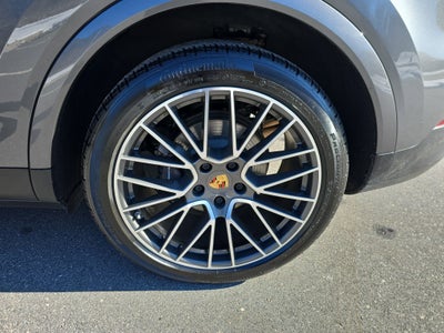2020 Porsche Cayenne Base