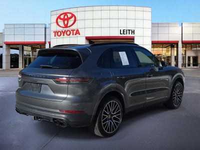 2020 Porsche Cayenne Base