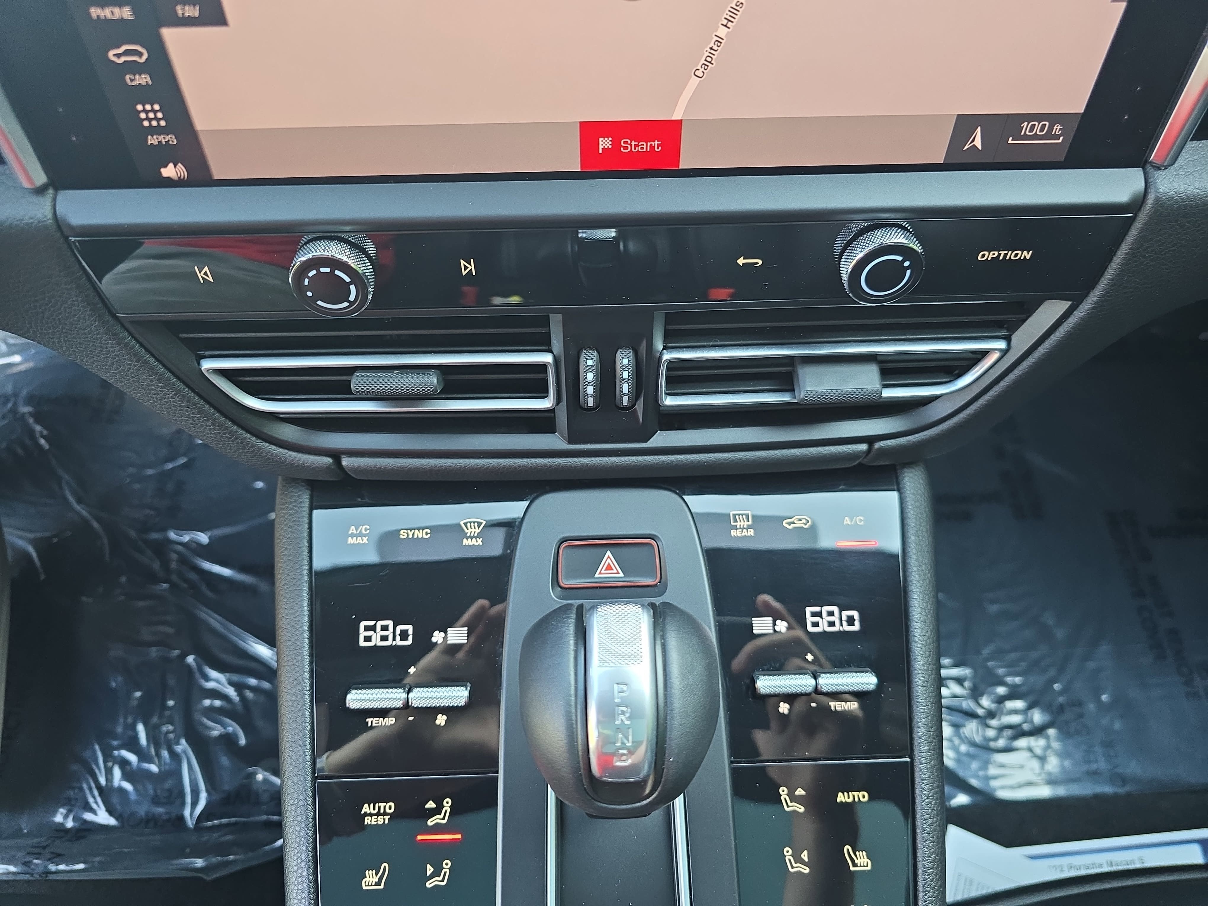 2022 Porsche Macan S