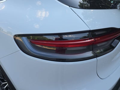 2022 Porsche Macan S