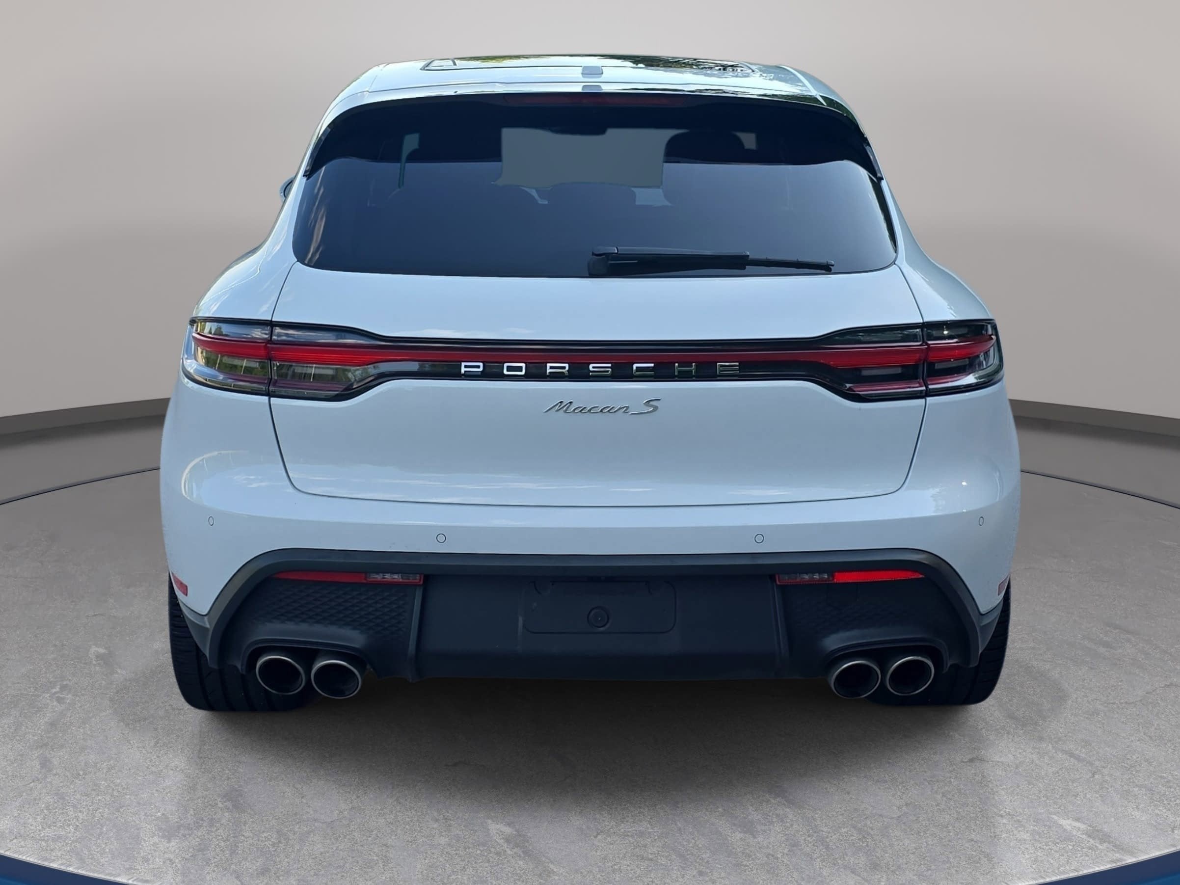 2022 Porsche Macan S