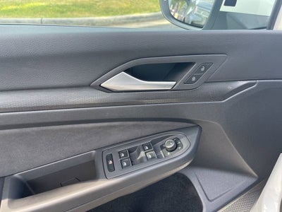 2024 Volkswagen Golf GTI SE