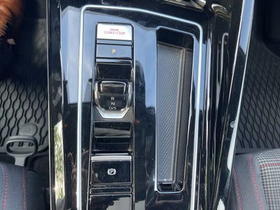 2024 Volkswagen Golf GTI SE