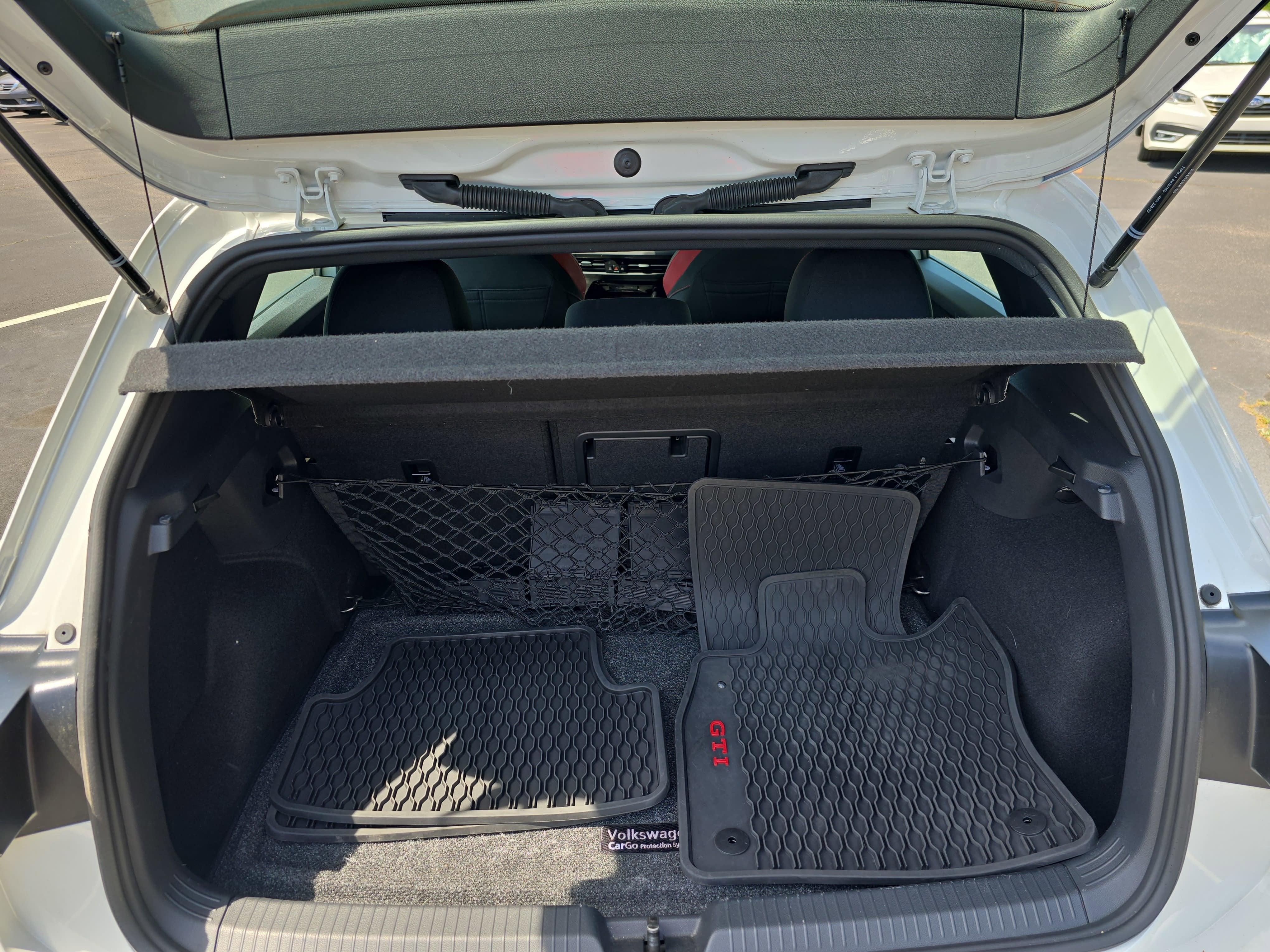 2024 Volkswagen Golf GTI SE