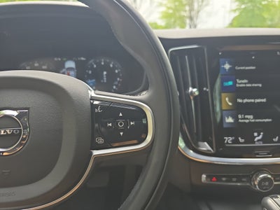 2020 Volvo V60 Cross Country T5