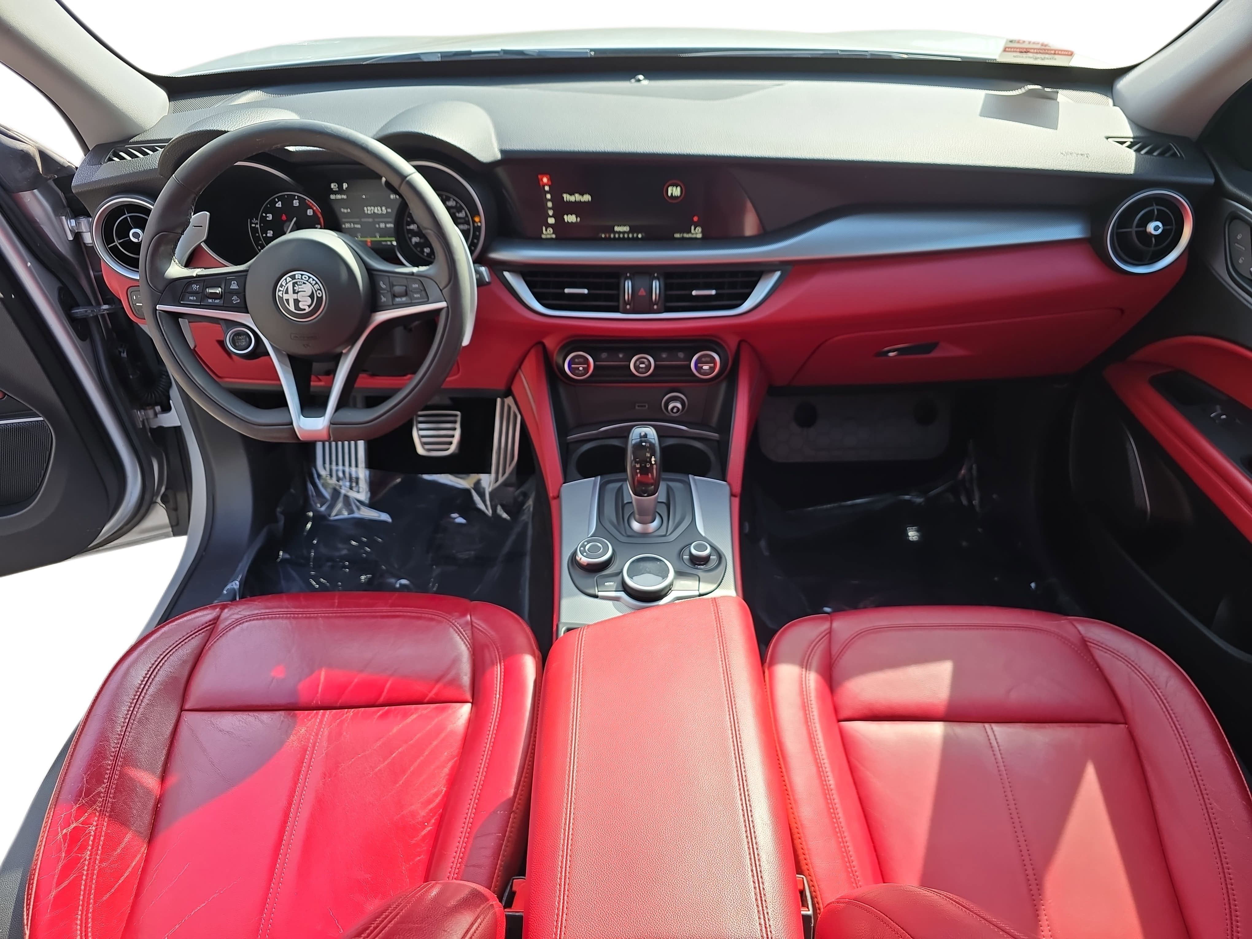 2019 Alfa Romeo Stelvio Sport