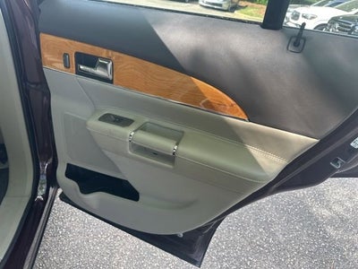 2012 Lincoln MKX Base