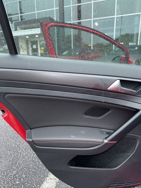 2020 Volkswagen Golf GTI Base