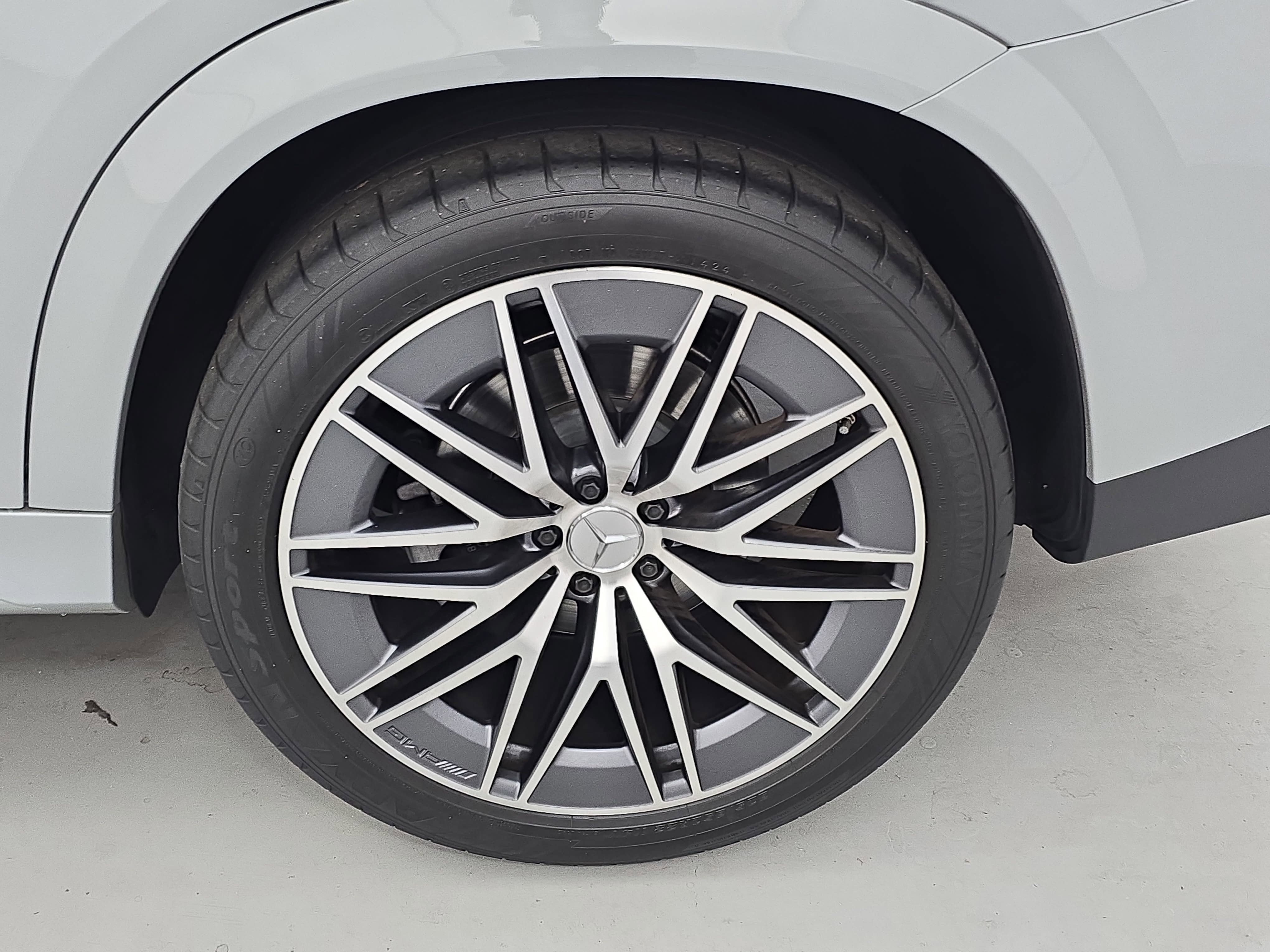 2025 Mercedes-Benz GLE AMG® GLE 53