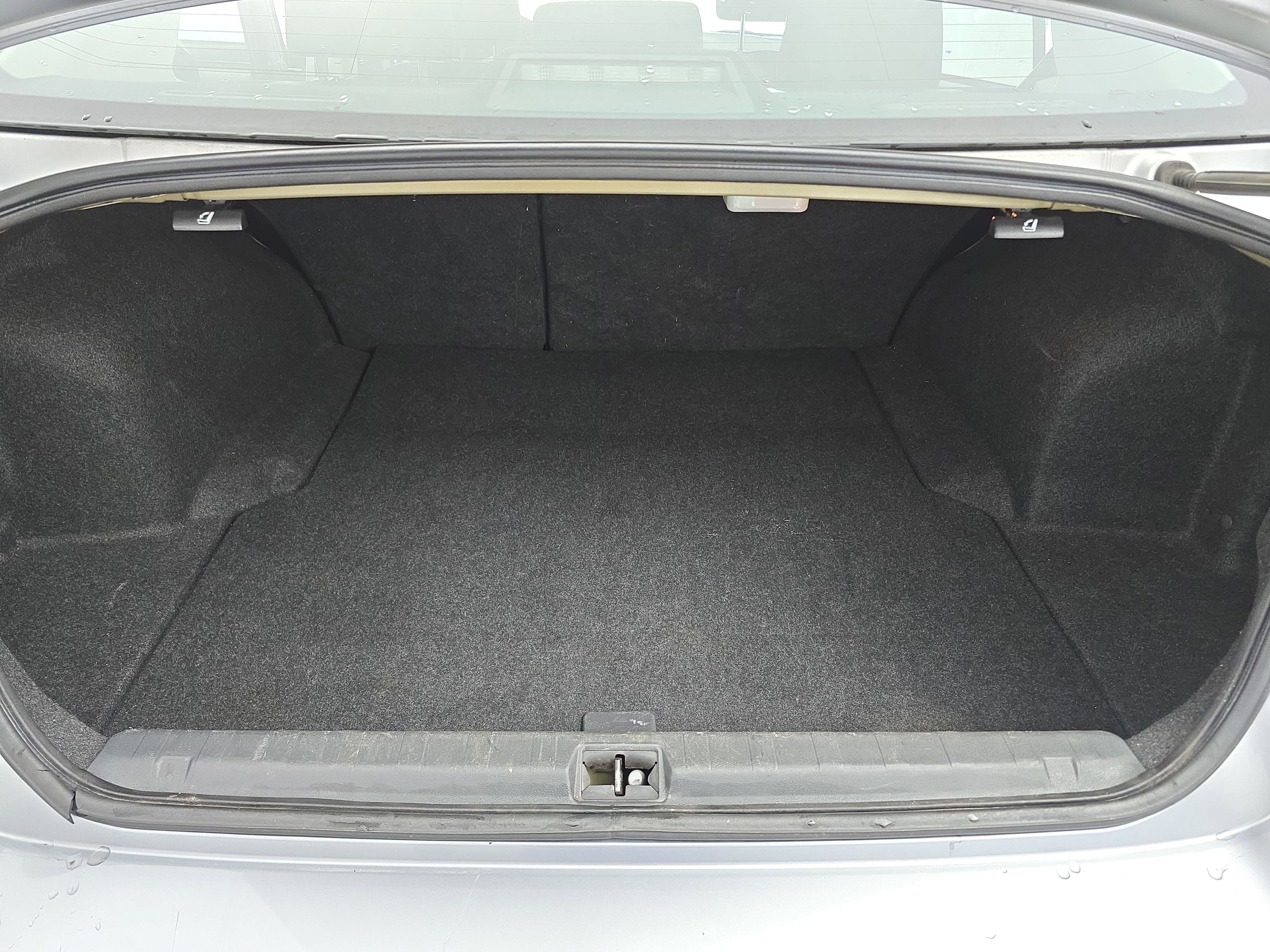 2012 Subaru Legacy 2.5i Premium