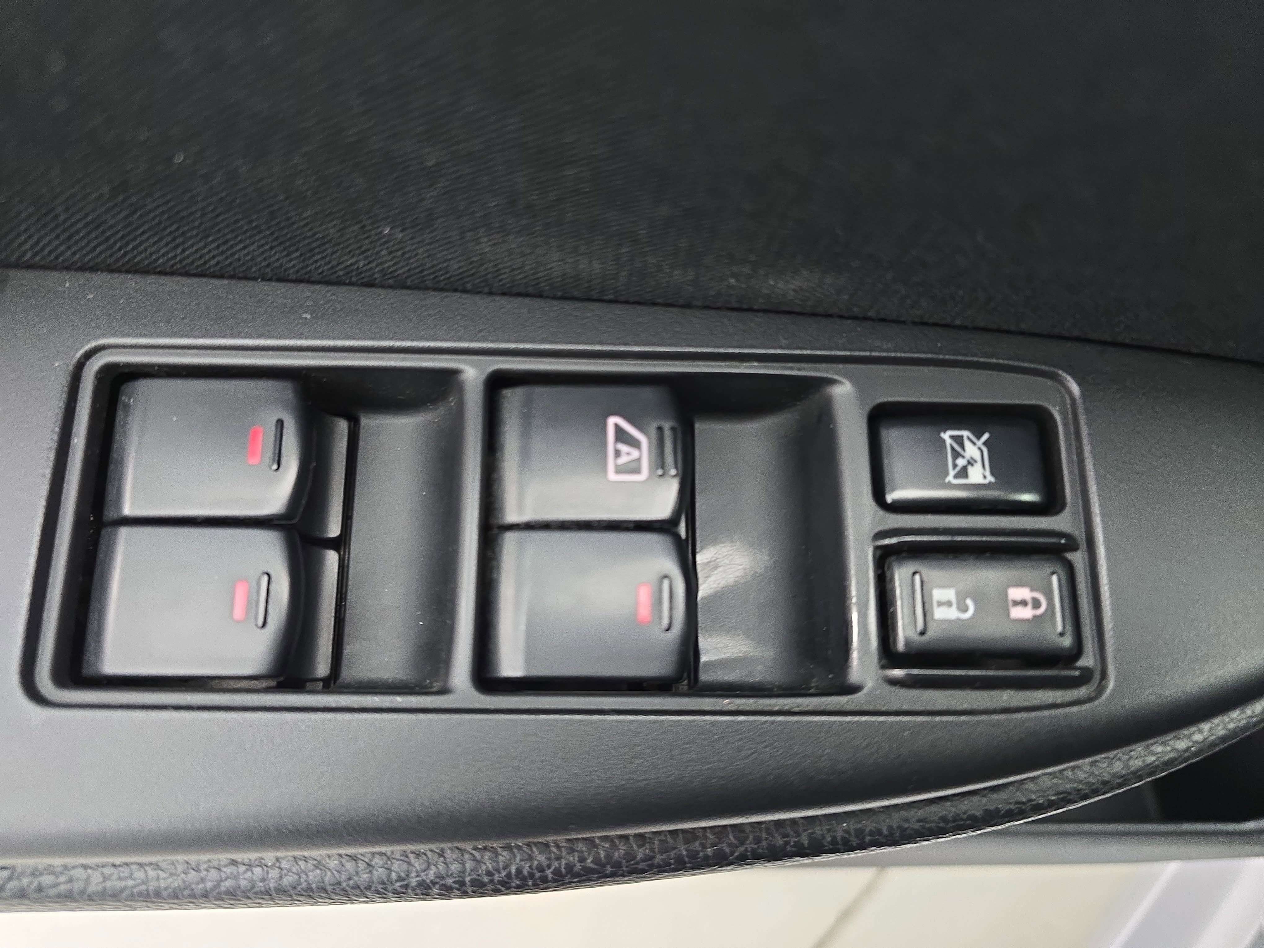 2012 Subaru Legacy 2.5i Premium