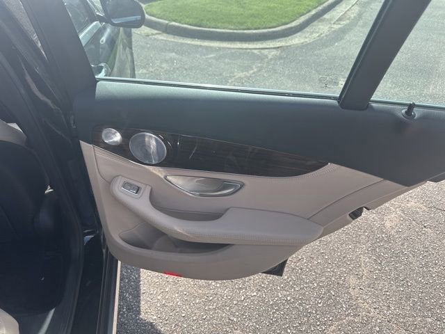 2015 Mercedes-Benz C-Class C 300