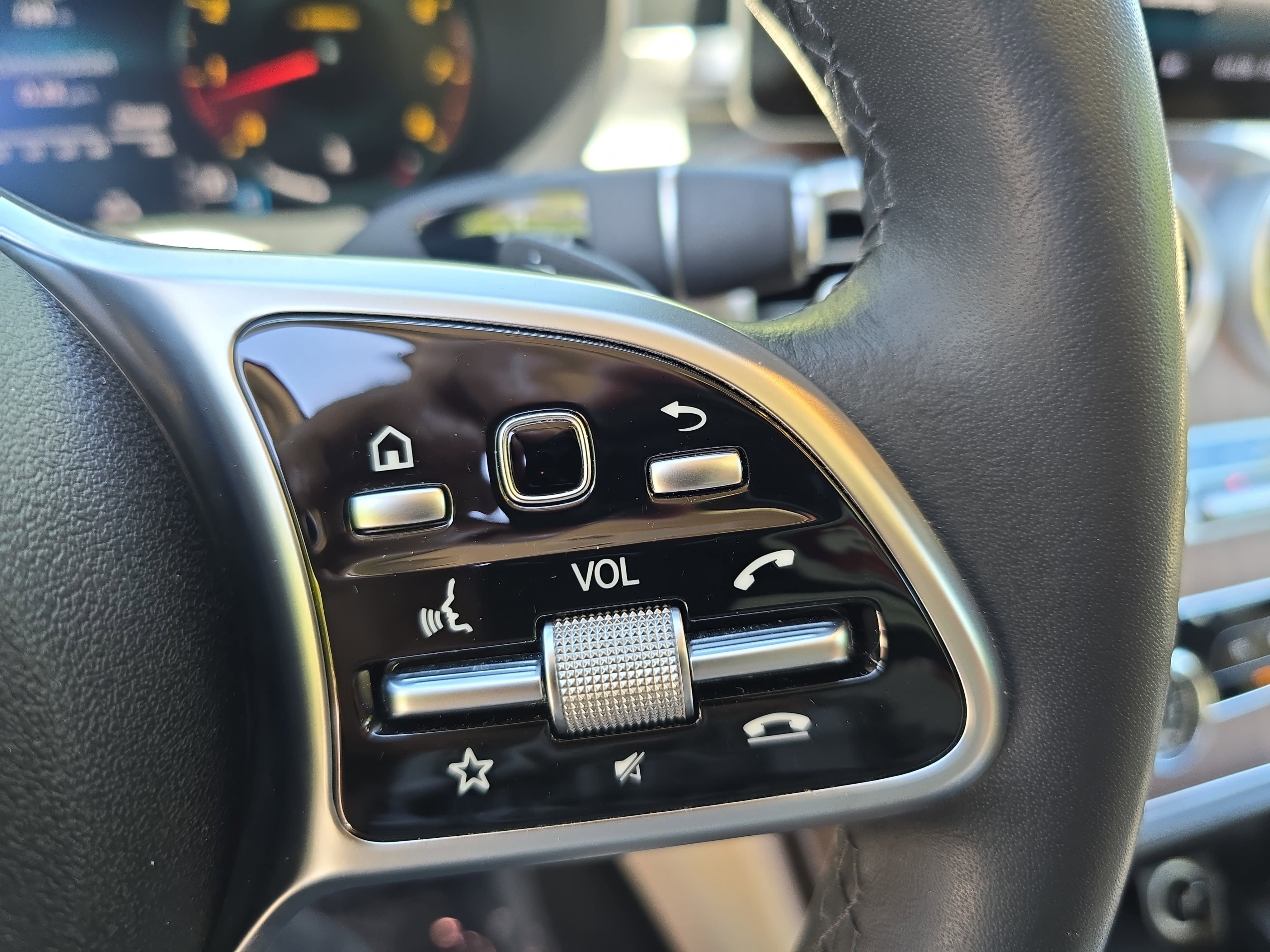 2020 Mercedes-Benz C-Class C 300