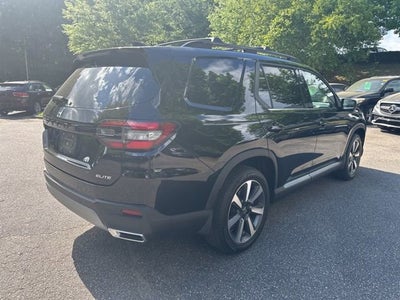 2023 Honda Pilot Elite