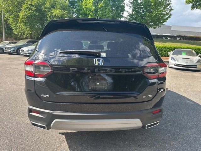 2023 Honda Pilot Elite