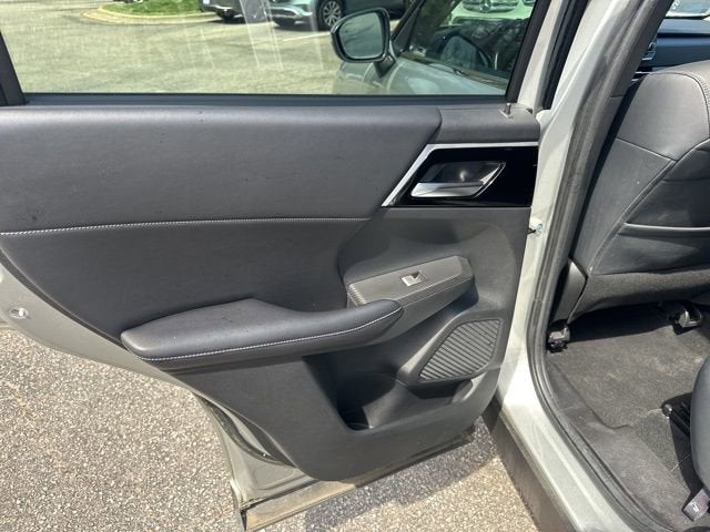 2022 Mitsubishi Outlander SE