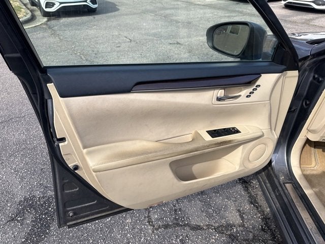 2013 Lexus ES 350 4dr Sdn