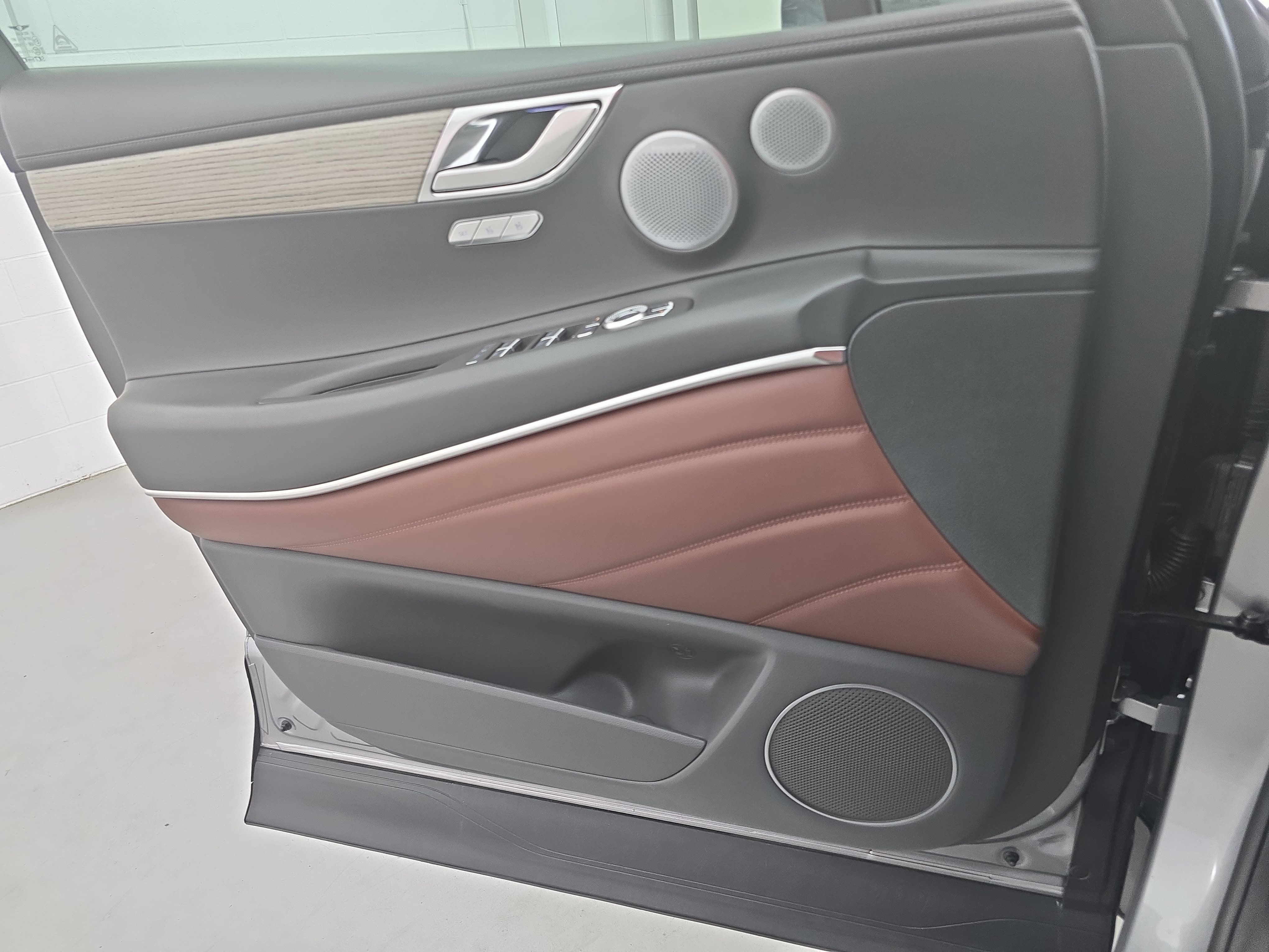 2025 Genesis GV80 3.5T Prestige