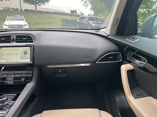 2019 Jaguar F-PACE 25t Premium