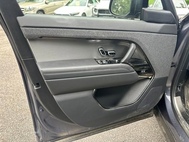 2024 Land Rover Range Rover Sport SE