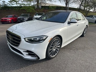 2025 Mercedes-Benz S-Class S 580e