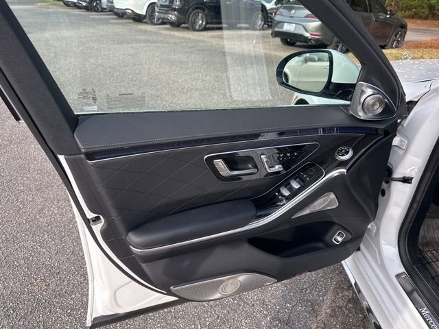 2025 Mercedes-Benz S-Class S 580e