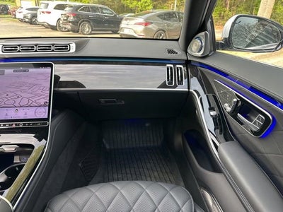 2025 Mercedes-Benz S-Class S 580e