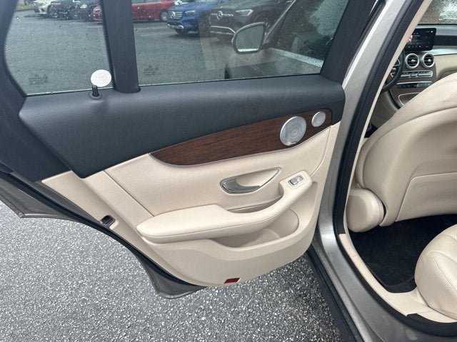 2021 Mercedes-Benz GLC GLC 300