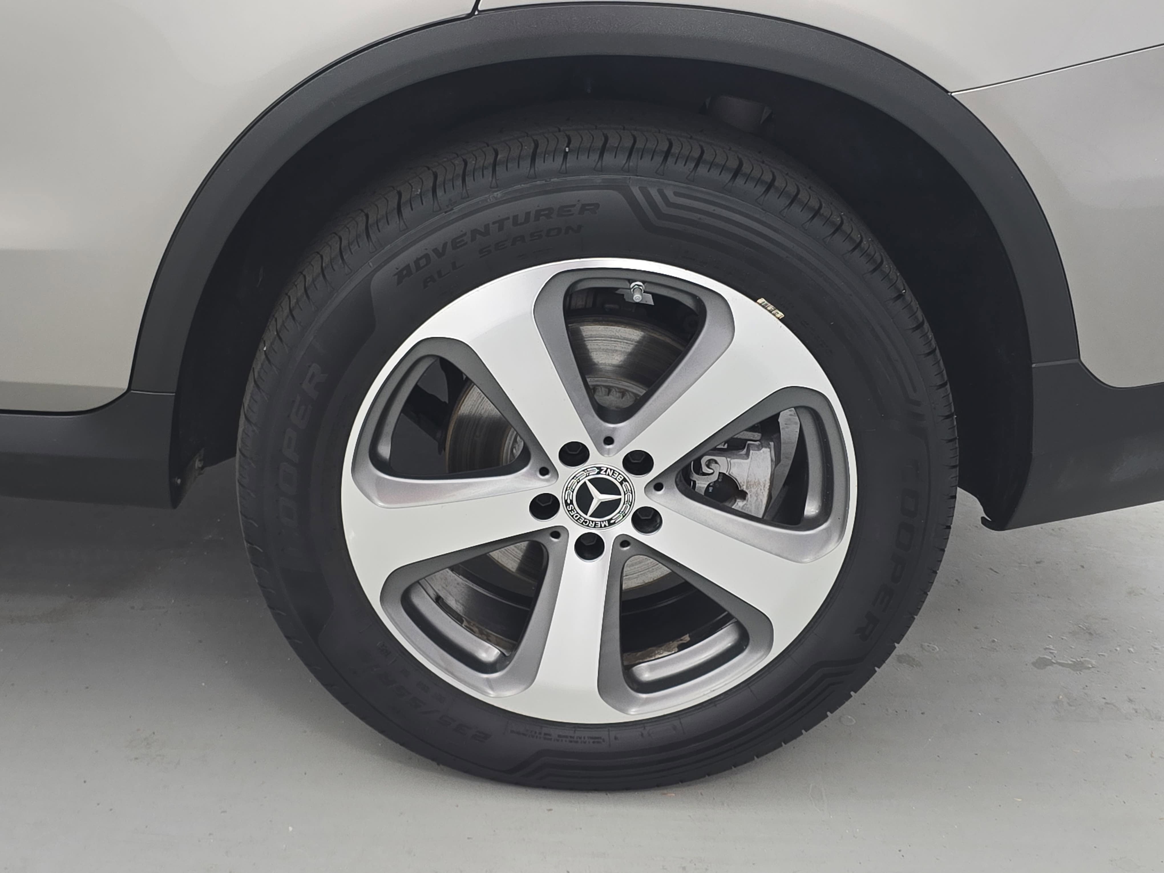 2021 Mercedes-Benz GLC GLC 300