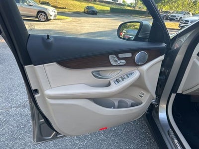 2020 Mercedes-Benz GLC GLC 300